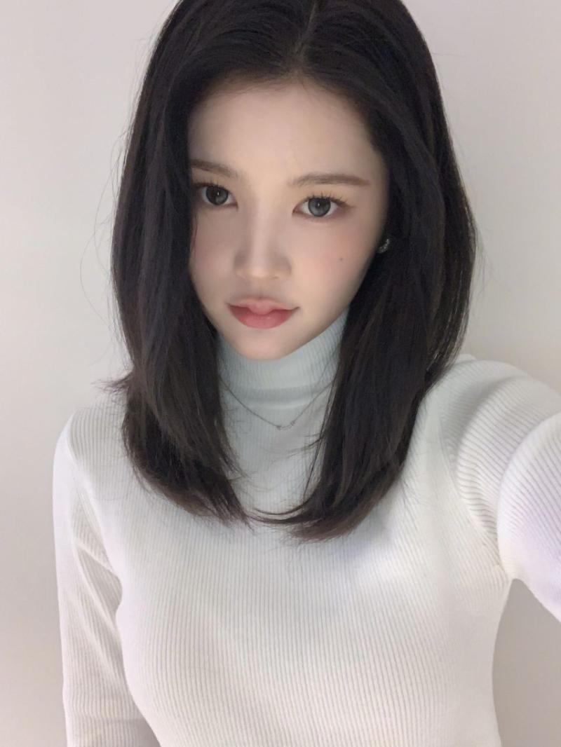 하츠투하츠 에이나