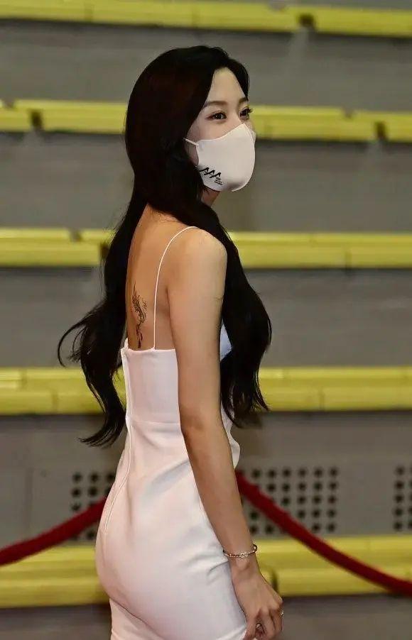 문가영