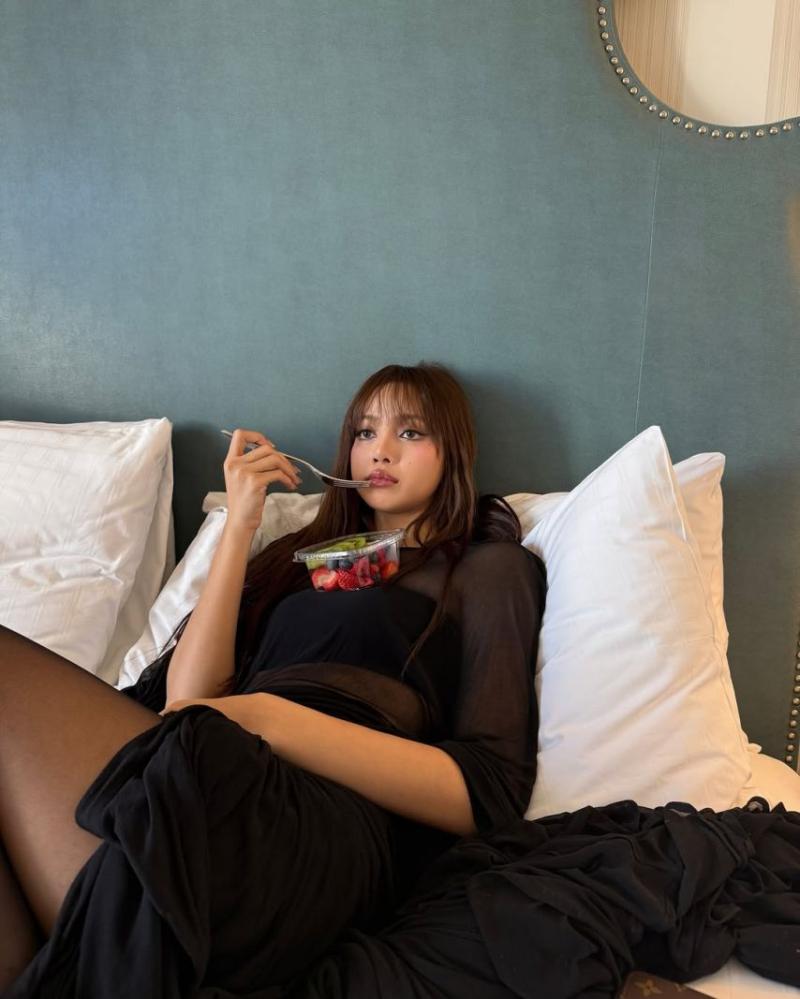 BLACKPINK (블랙핑크) 리사