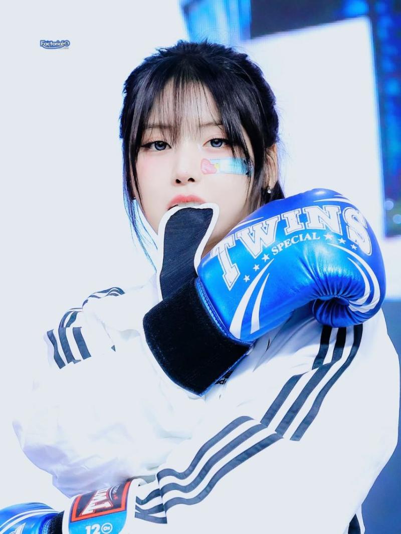 NMIXX (엔믹스) 지우