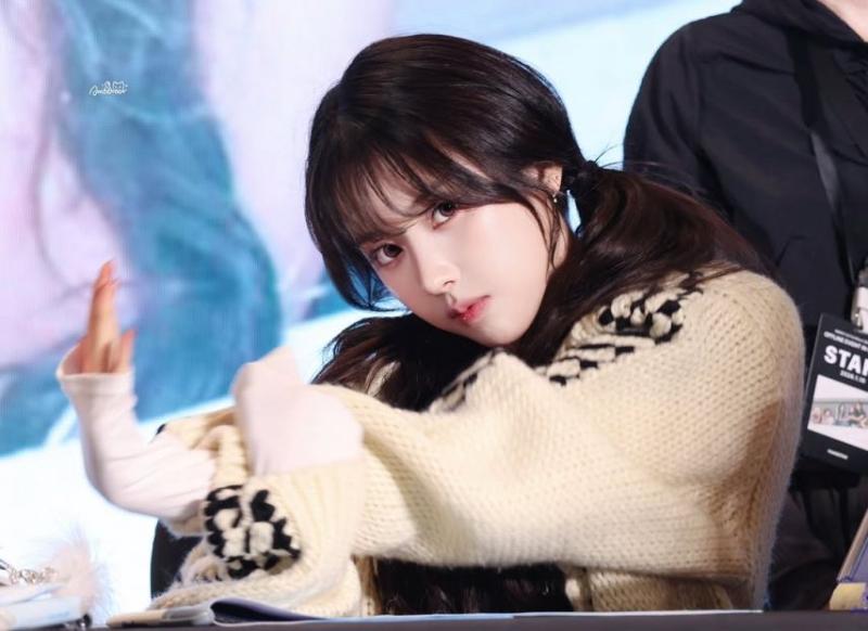 NMIXX (엔믹스) 지우