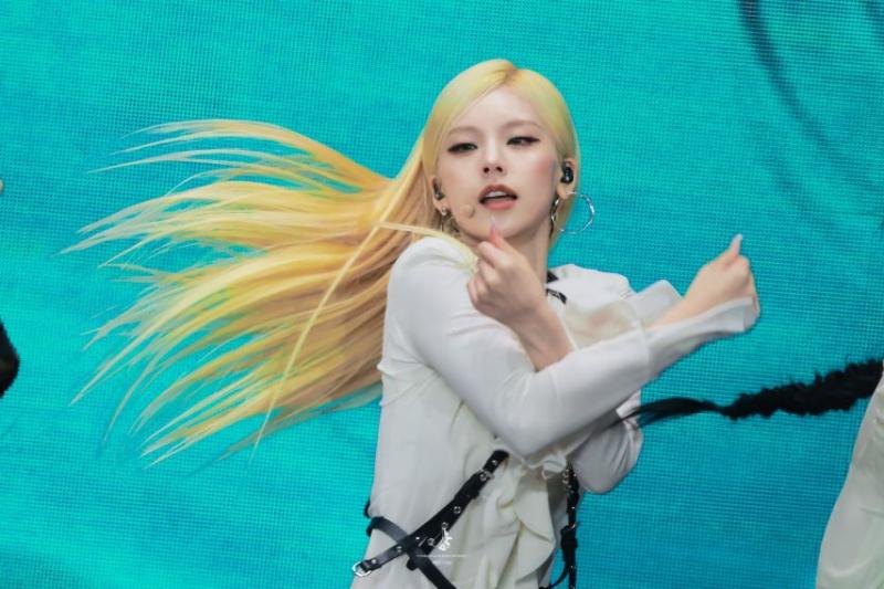 있지 예지