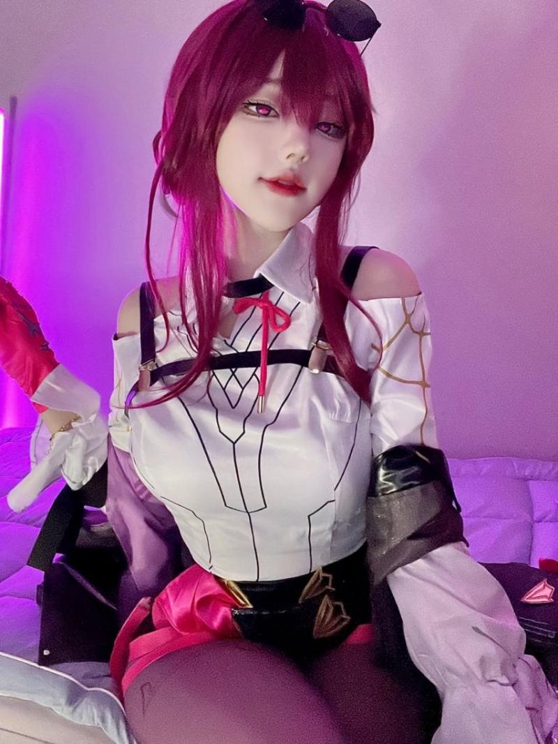 qwer 히나