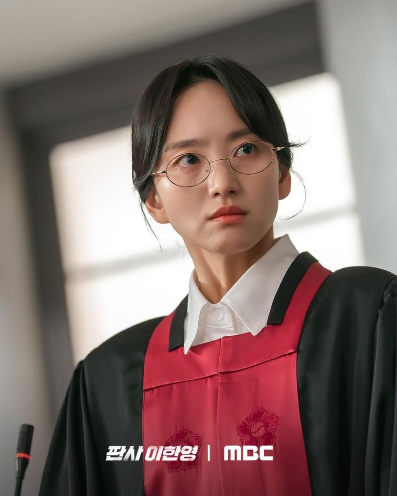윈진아