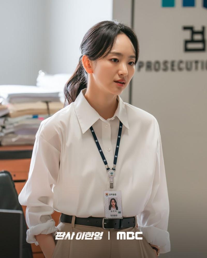 윈진아