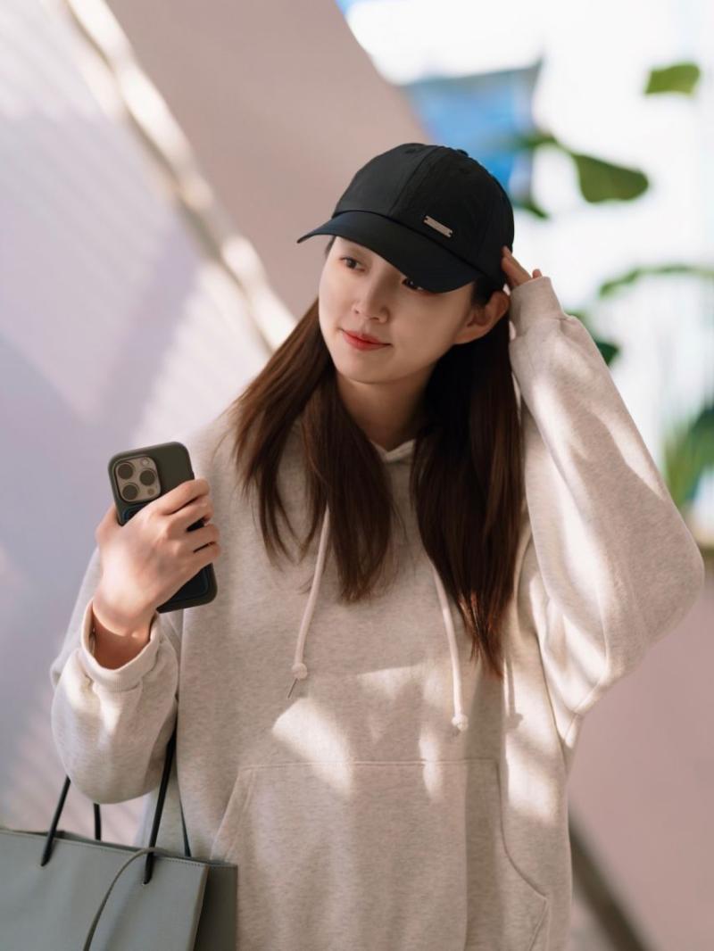 조명진 아나운서