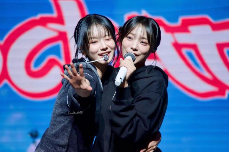 QWER 시연
