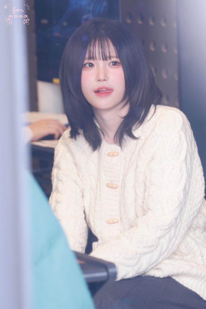 프로미스나인 송하영