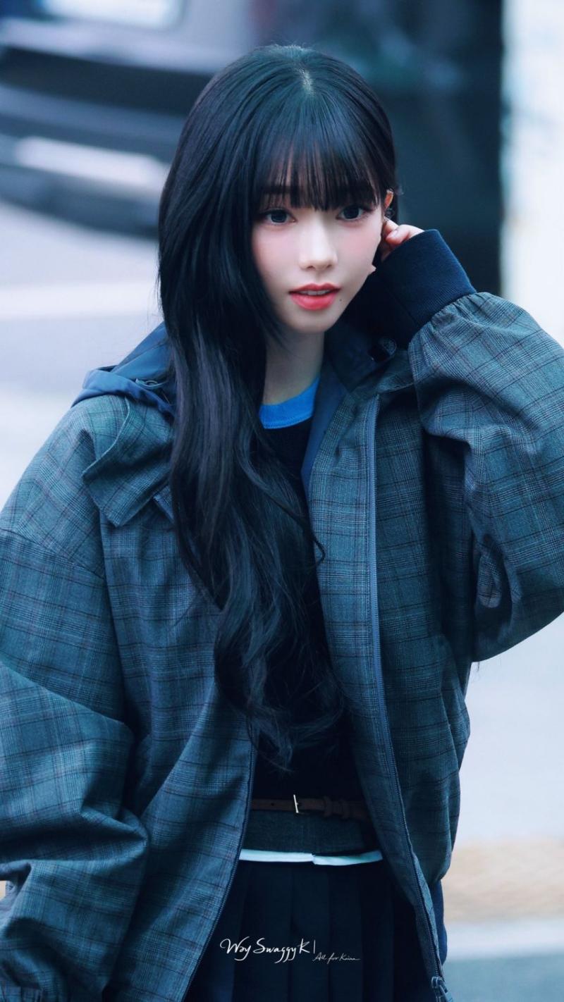 오늘자 이탈리아로 출국하는 에스파 카리나