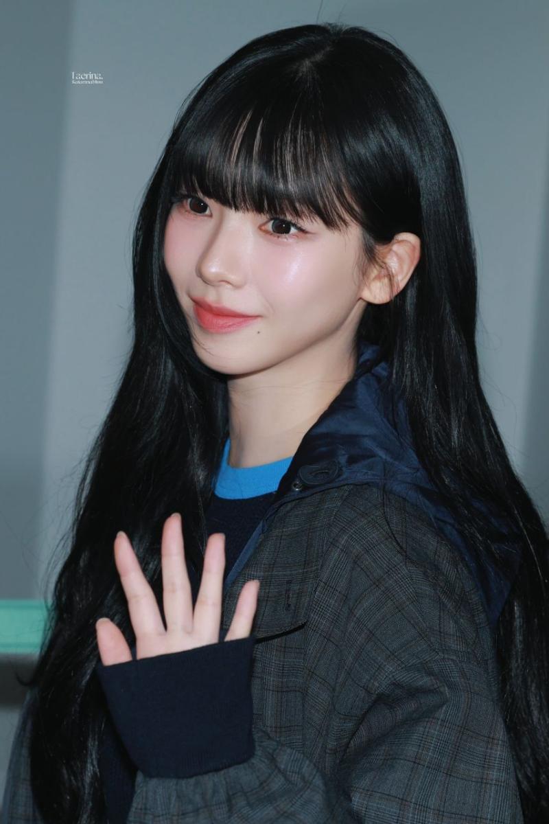 오늘자 이탈리아로 출국하는 에스파 카리나