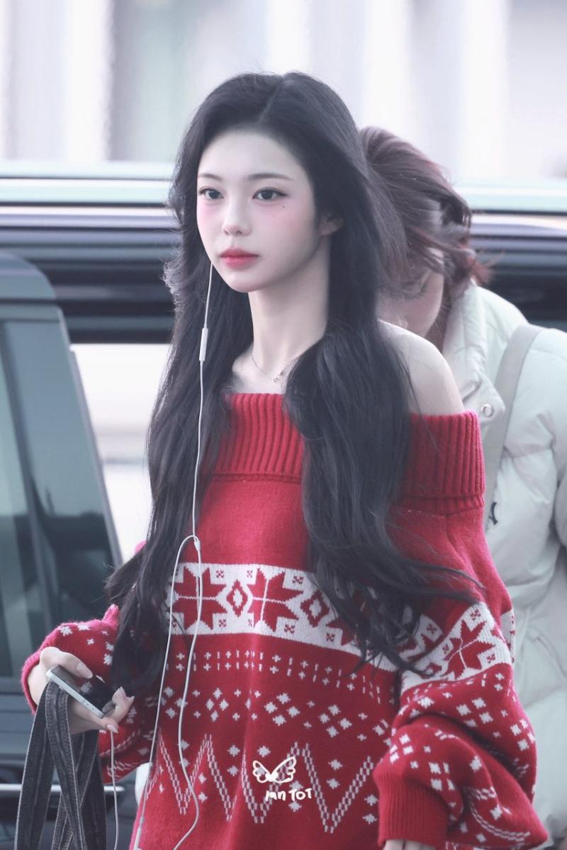 오늘자 중국으로 출국하는 하츠투하츠 이안