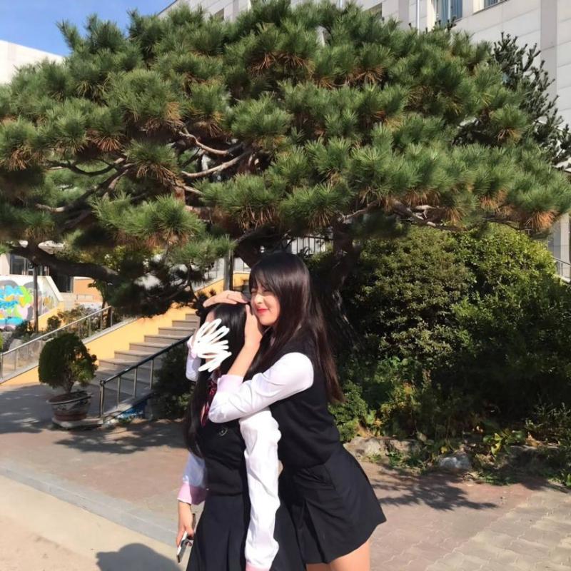 르세라핌 사쿠라,허윤진