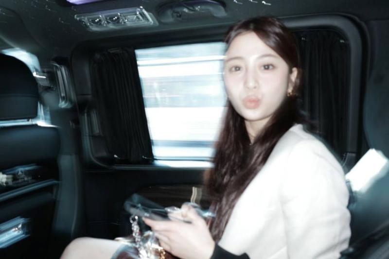 르세라핌 허윤진
