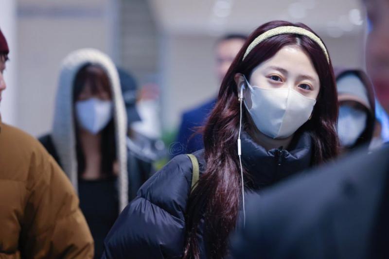 르세라핌 윤진