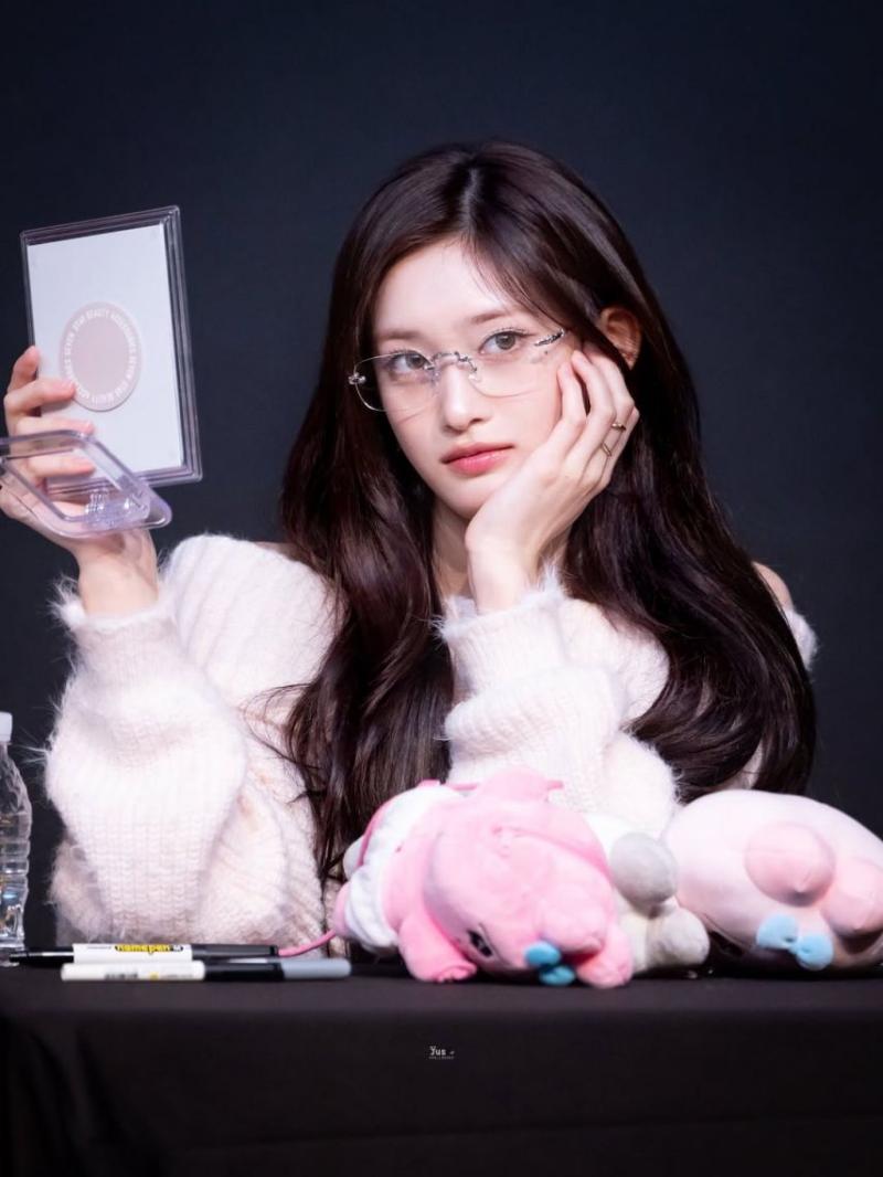 IVE (아이브) 이서