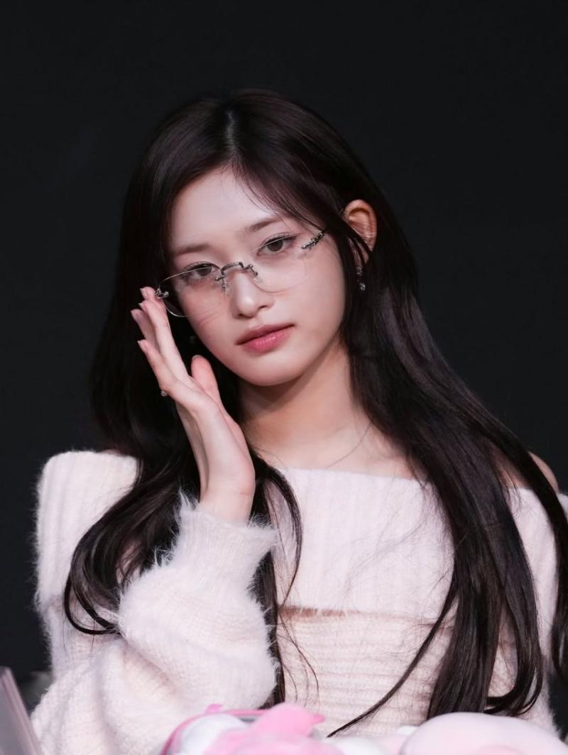 IVE (아이브) 이서
