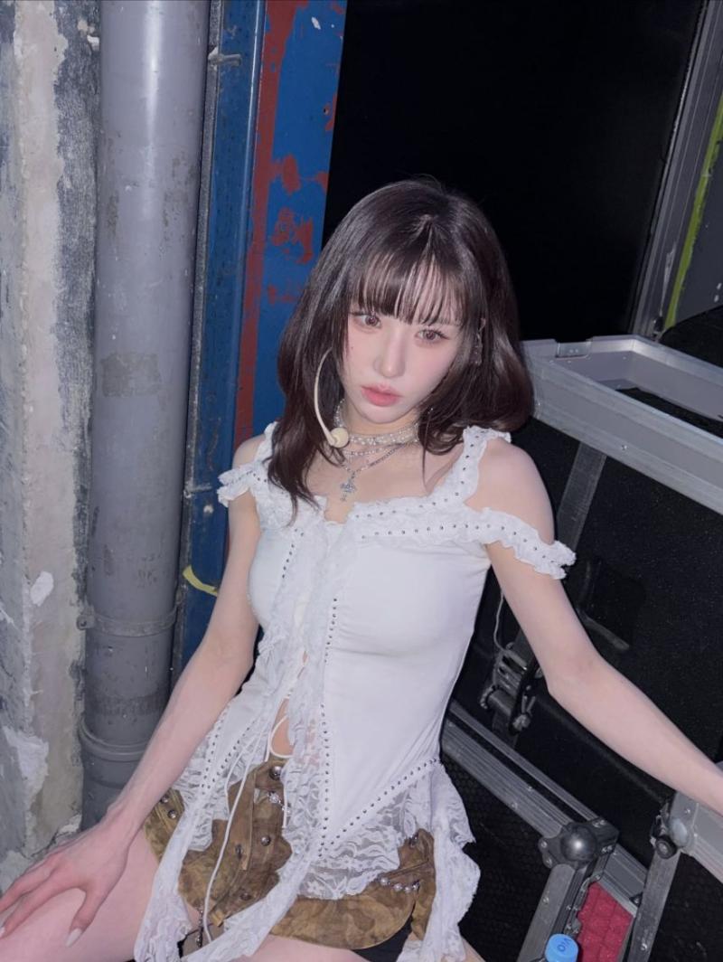 희진 ARTMS아르테미스 인별