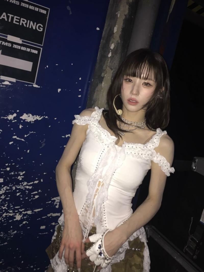 희진 ARTMS아르테미스 인별
