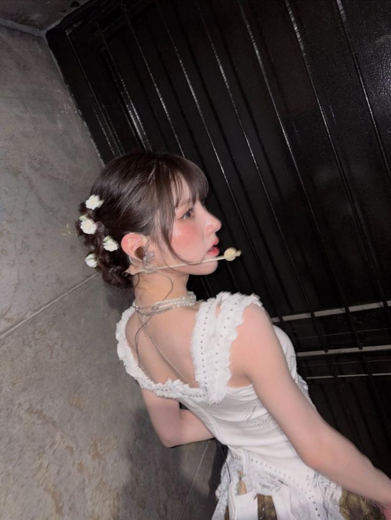 희진 ARTMS아르테미스 인별