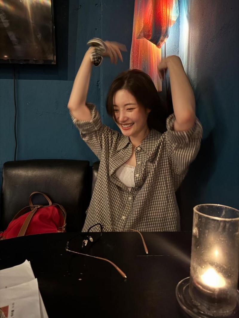 정채연