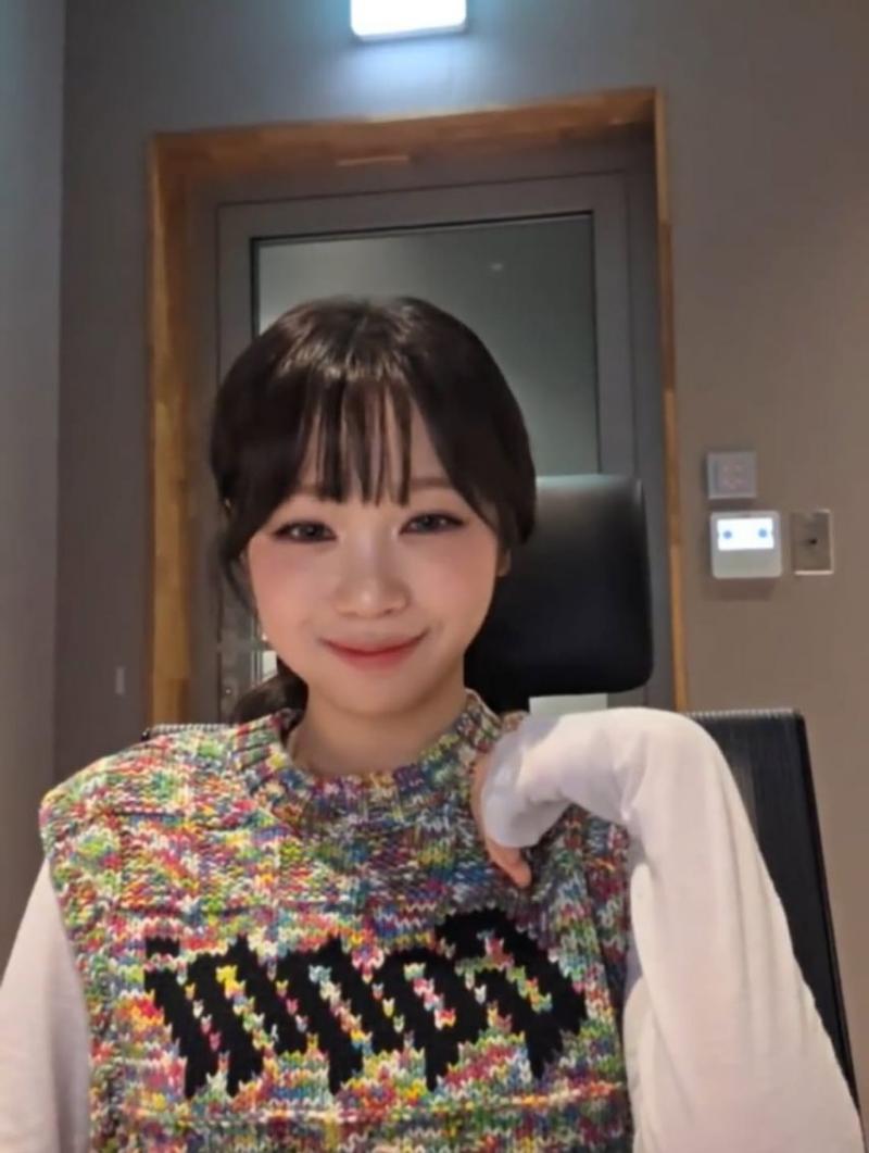 LE SSERAFIM (르세라핌) 김채원