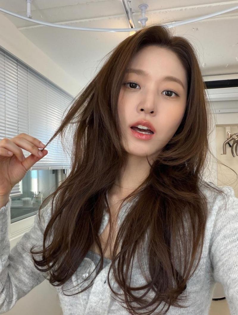 김설현 인별