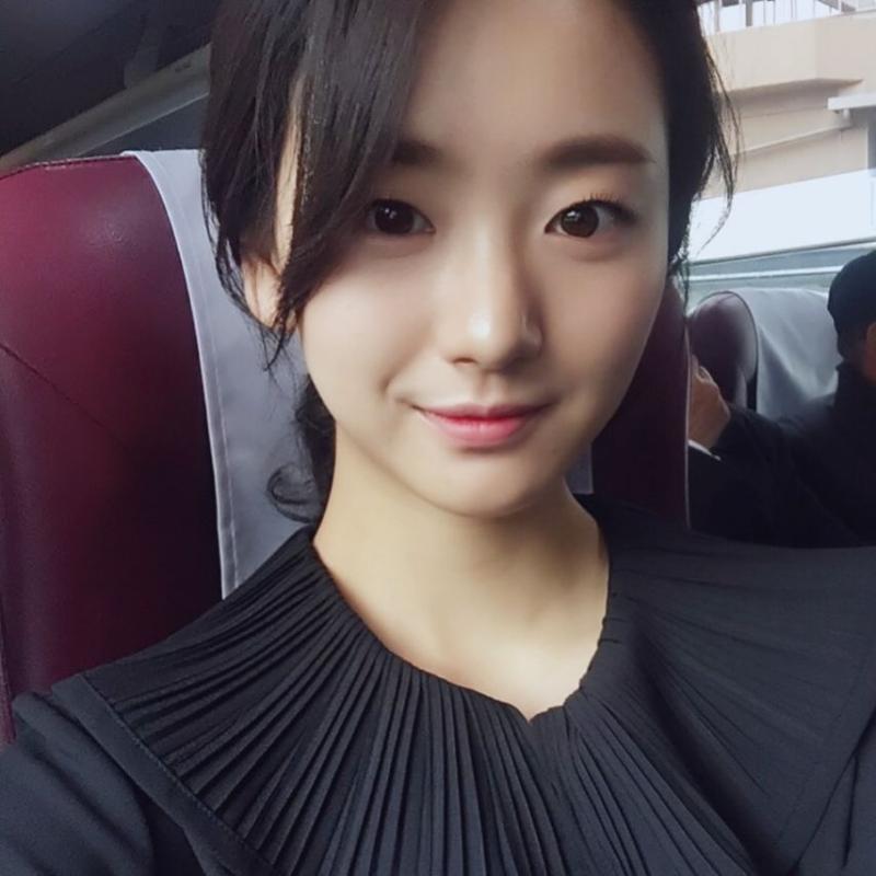 원진아 SNS
