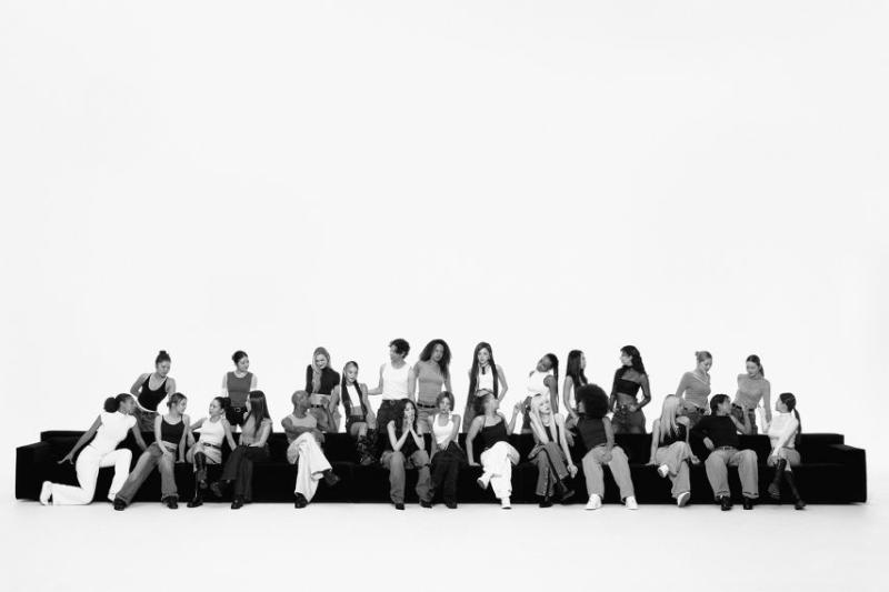 i-dle (아이들) Digital Single [Mono (Feat. Skaiwater)] Concept Image