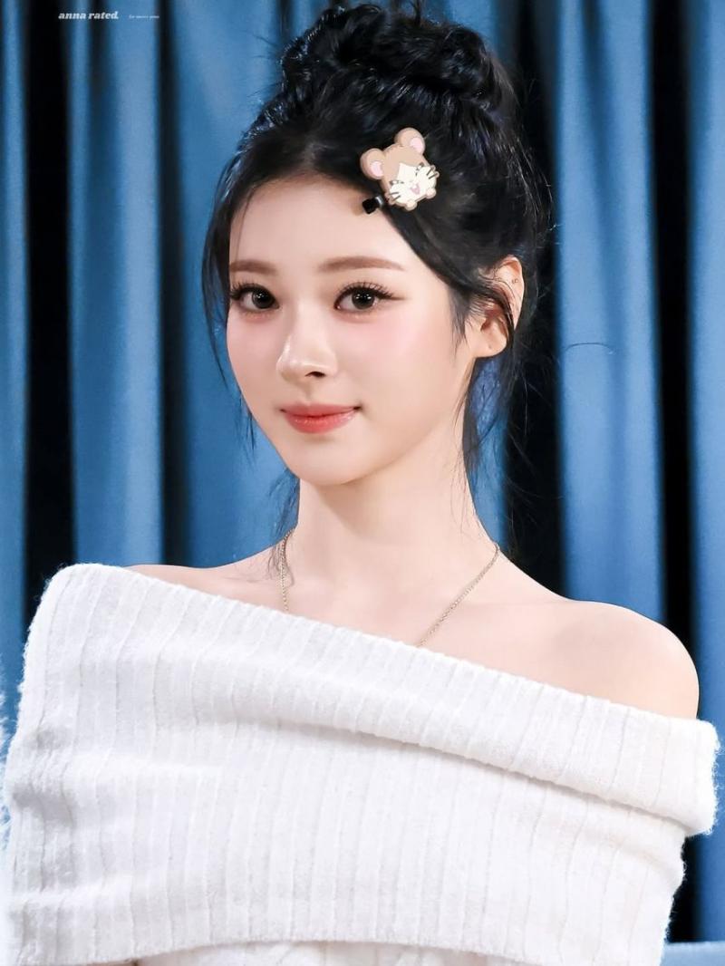 MEOVV (미야오) 안나
