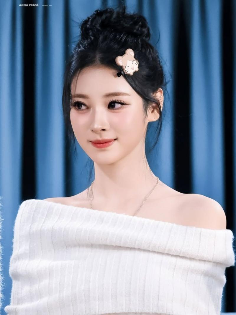 MEOVV (미야오) 안나
