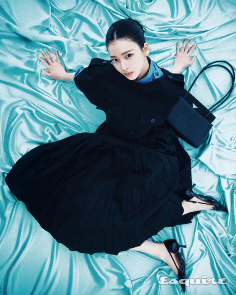 에스파 카리나 에스콰이어