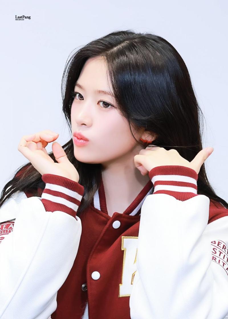 아이브 안유진