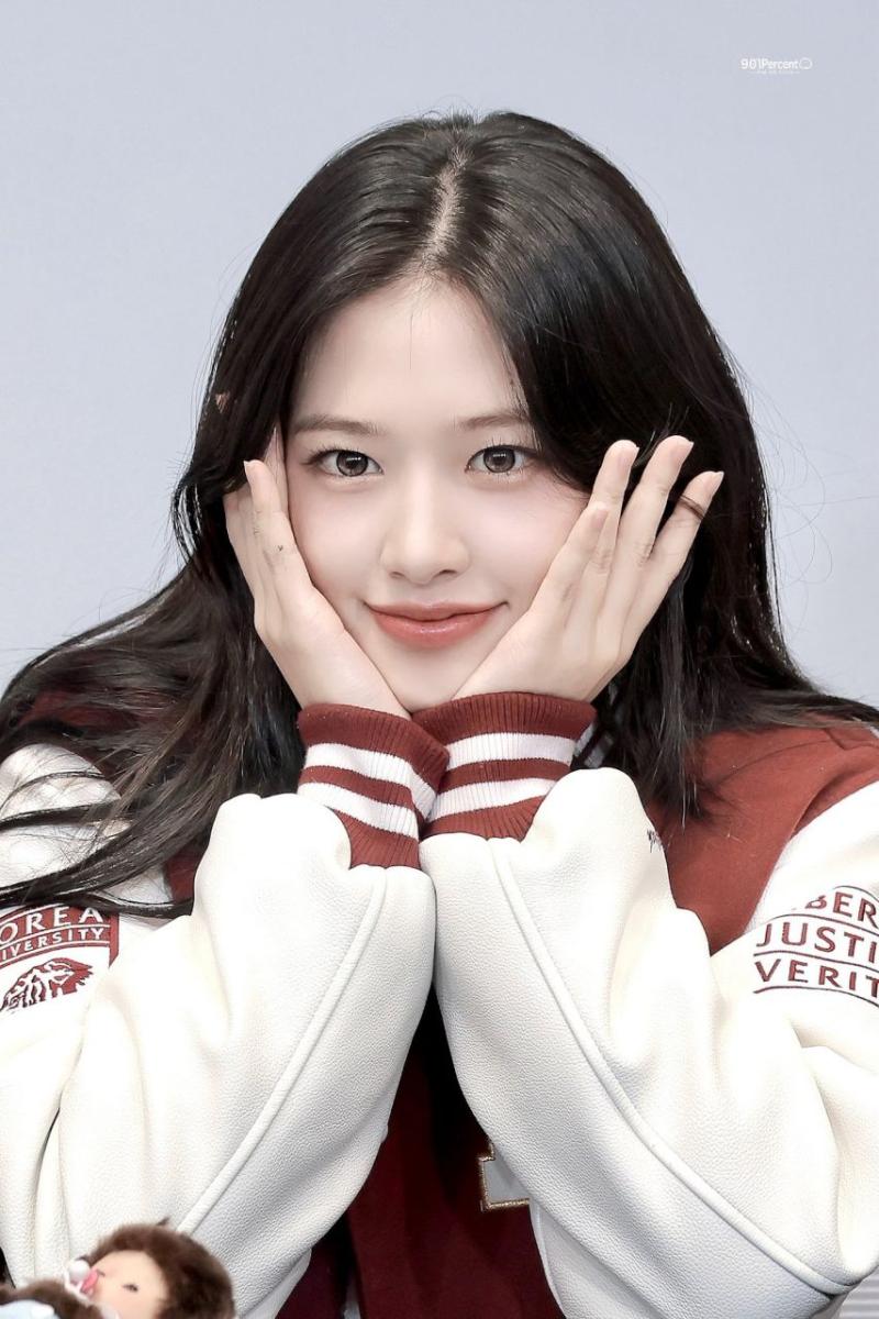 아이브 안유진