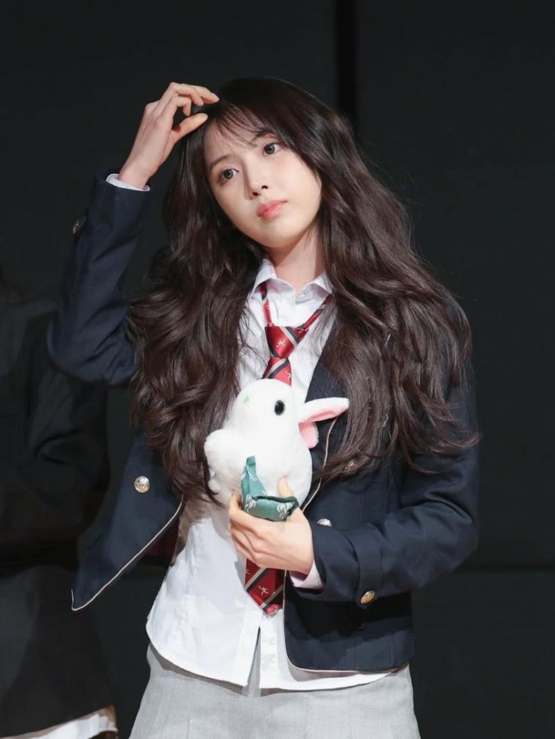 NMIXX (엔믹스) 지우