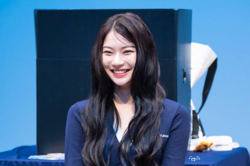 스테이씨 아이사