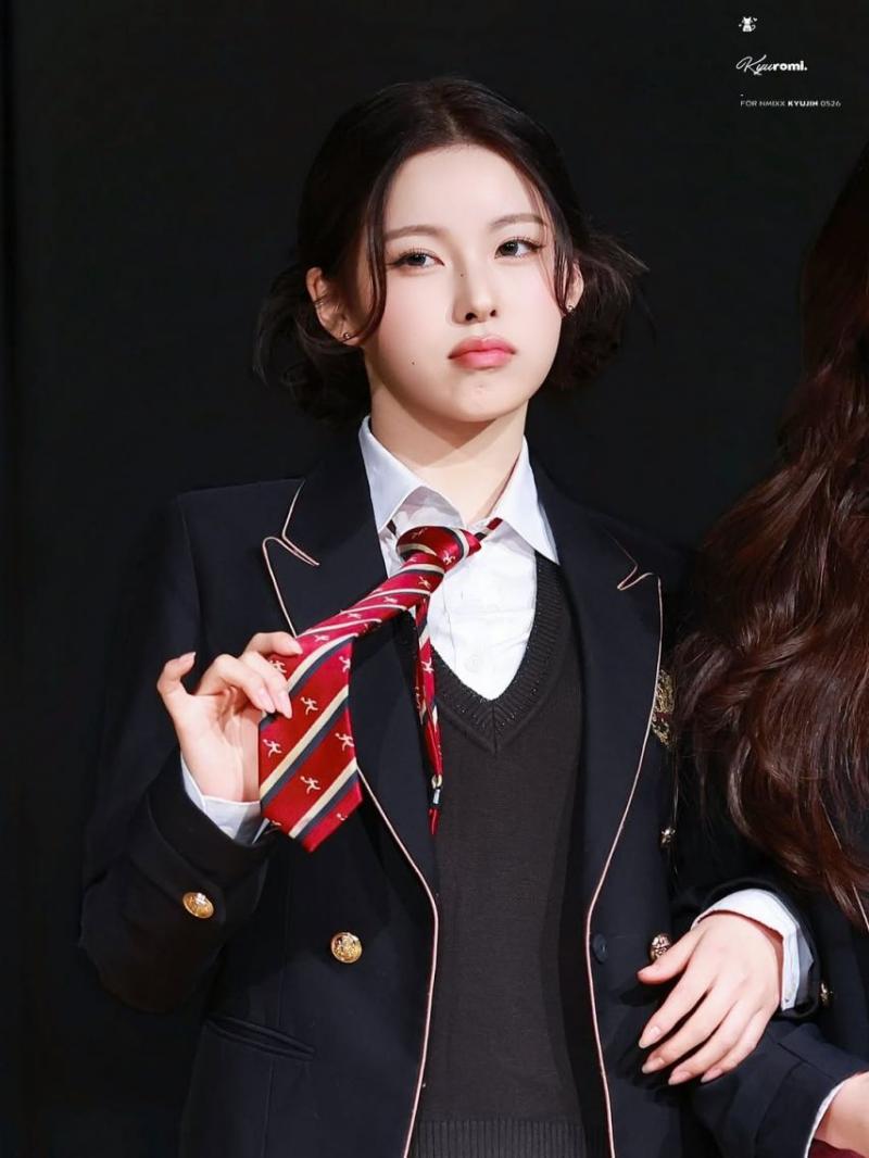 NMIXX (엔믹스) 규진