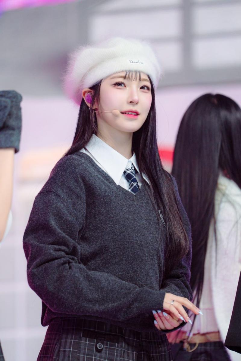 프로미스나인 백지헌