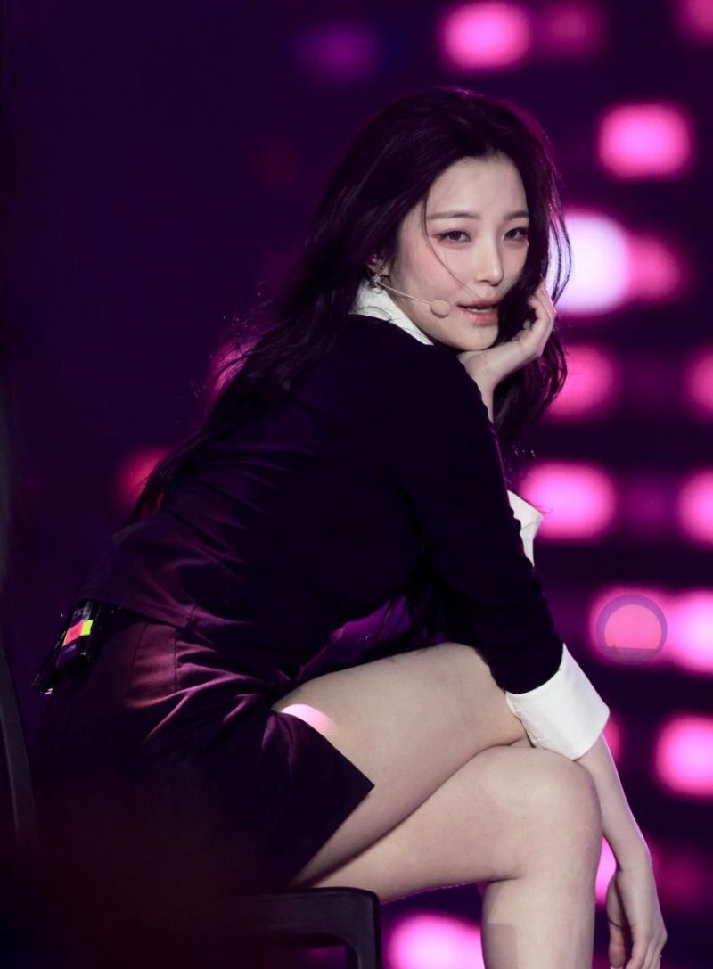 프로미스나인 백지헌