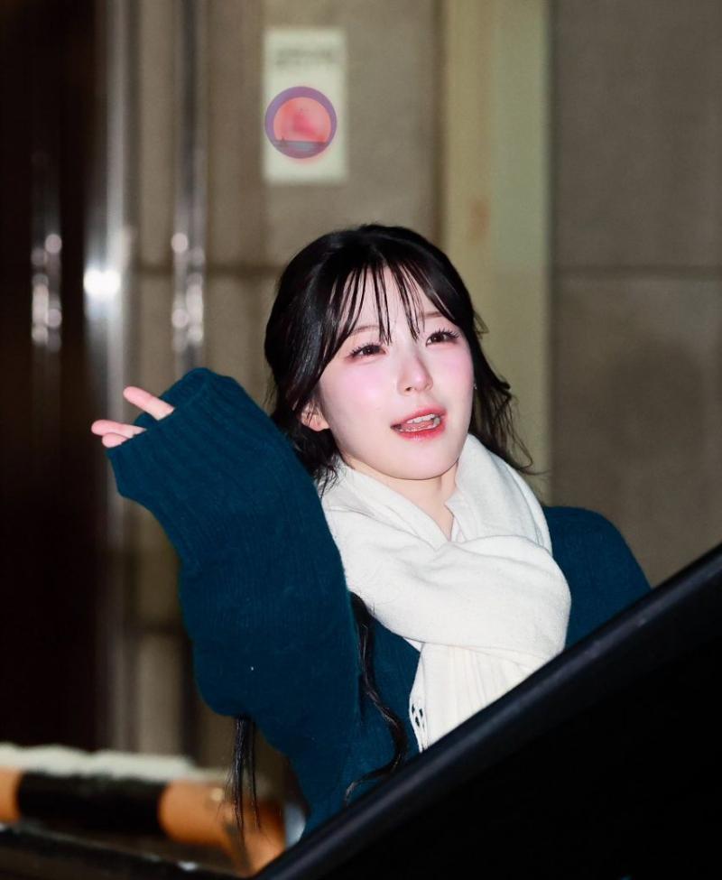프로미스나인 백지헌