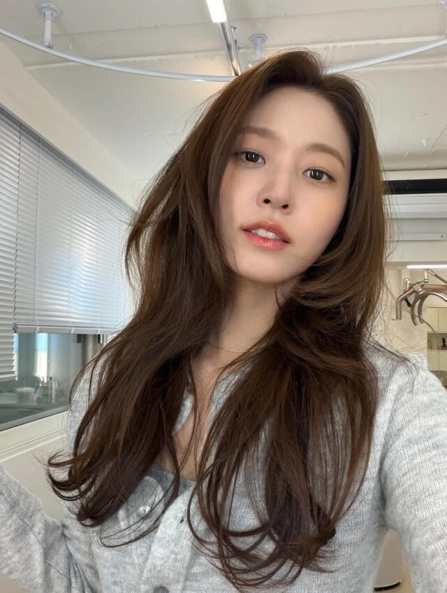 김설현