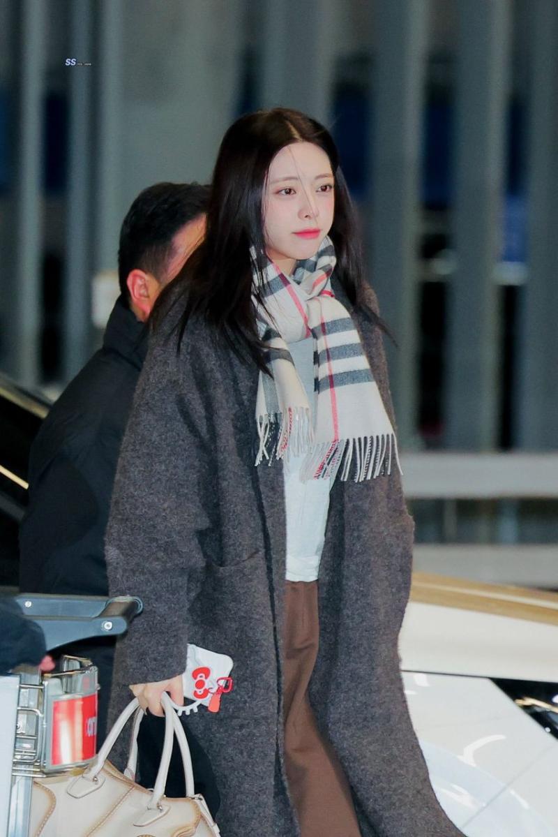ITZY 유나 260124 출국