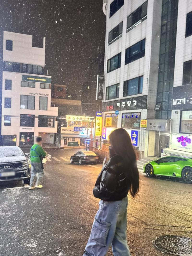 피프티피프티 아테나