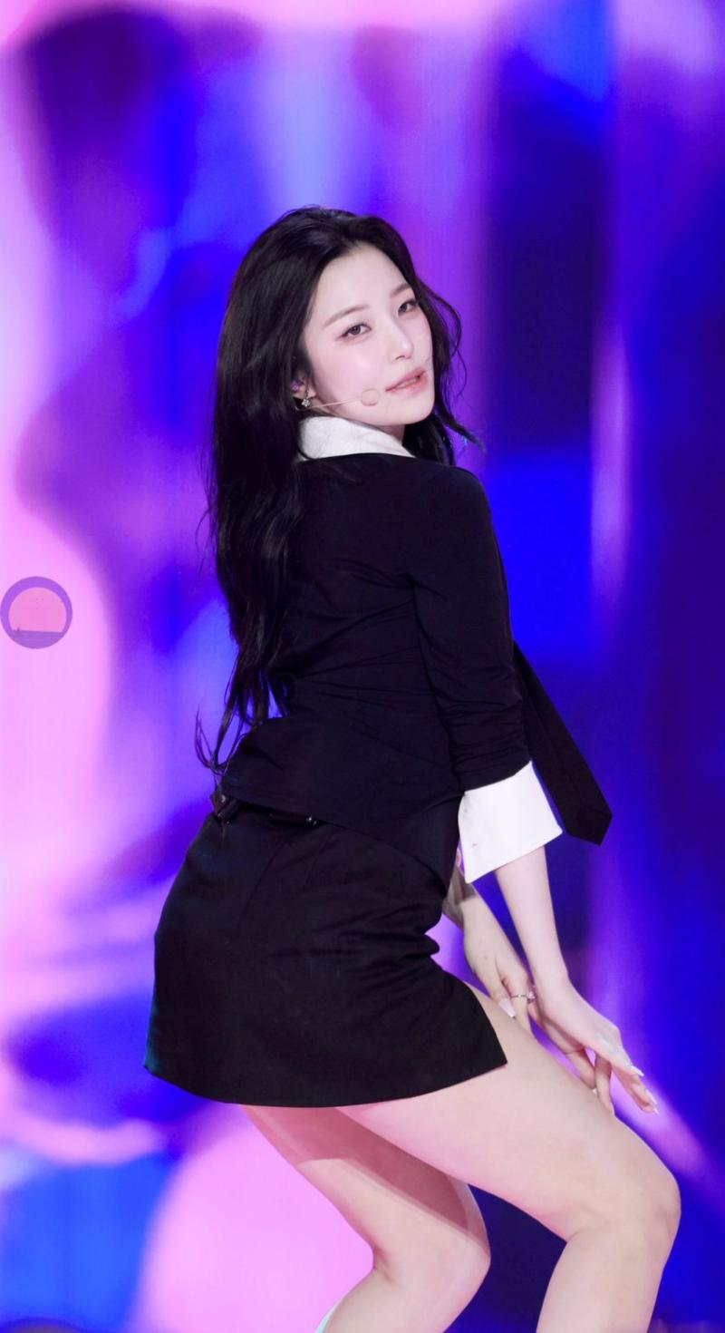 프로미스나인 백지헌