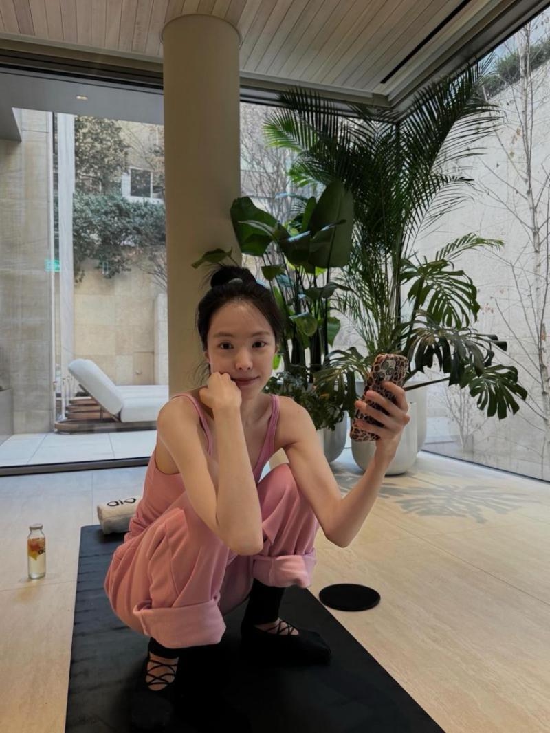 손나은