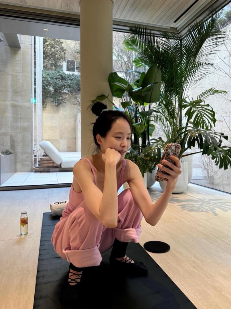 손나은
