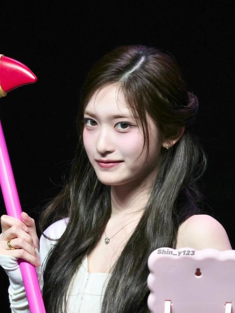 IVE (아이브) 이서