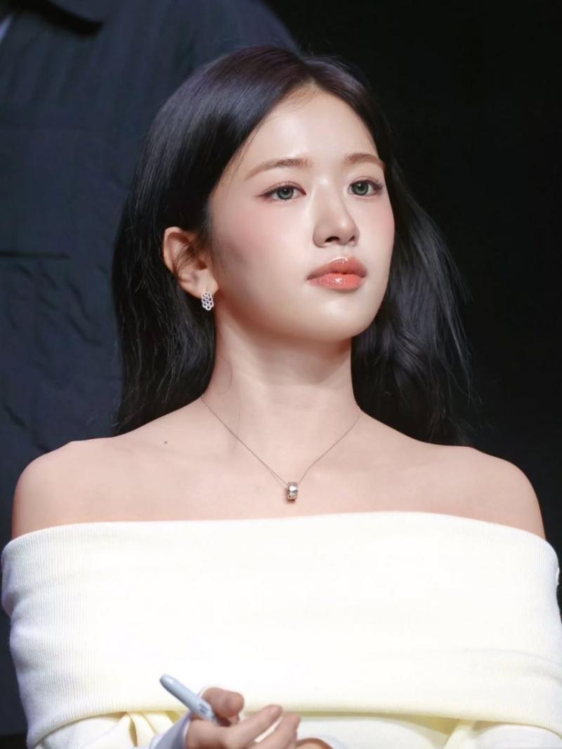 IVE (아이브) 안유진