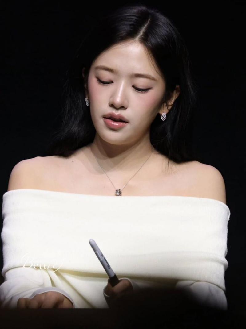 IVE (아이브) 안유진
