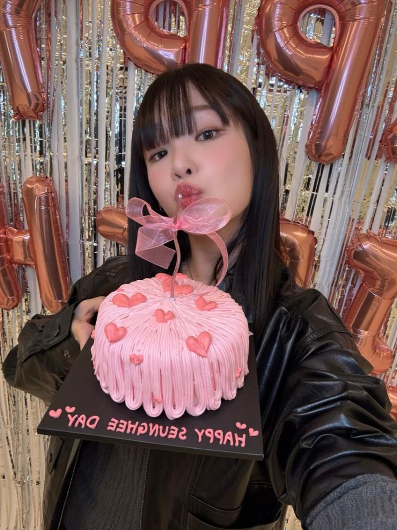 승희 오마이걸 960125 생일/ 유아 효정 인별