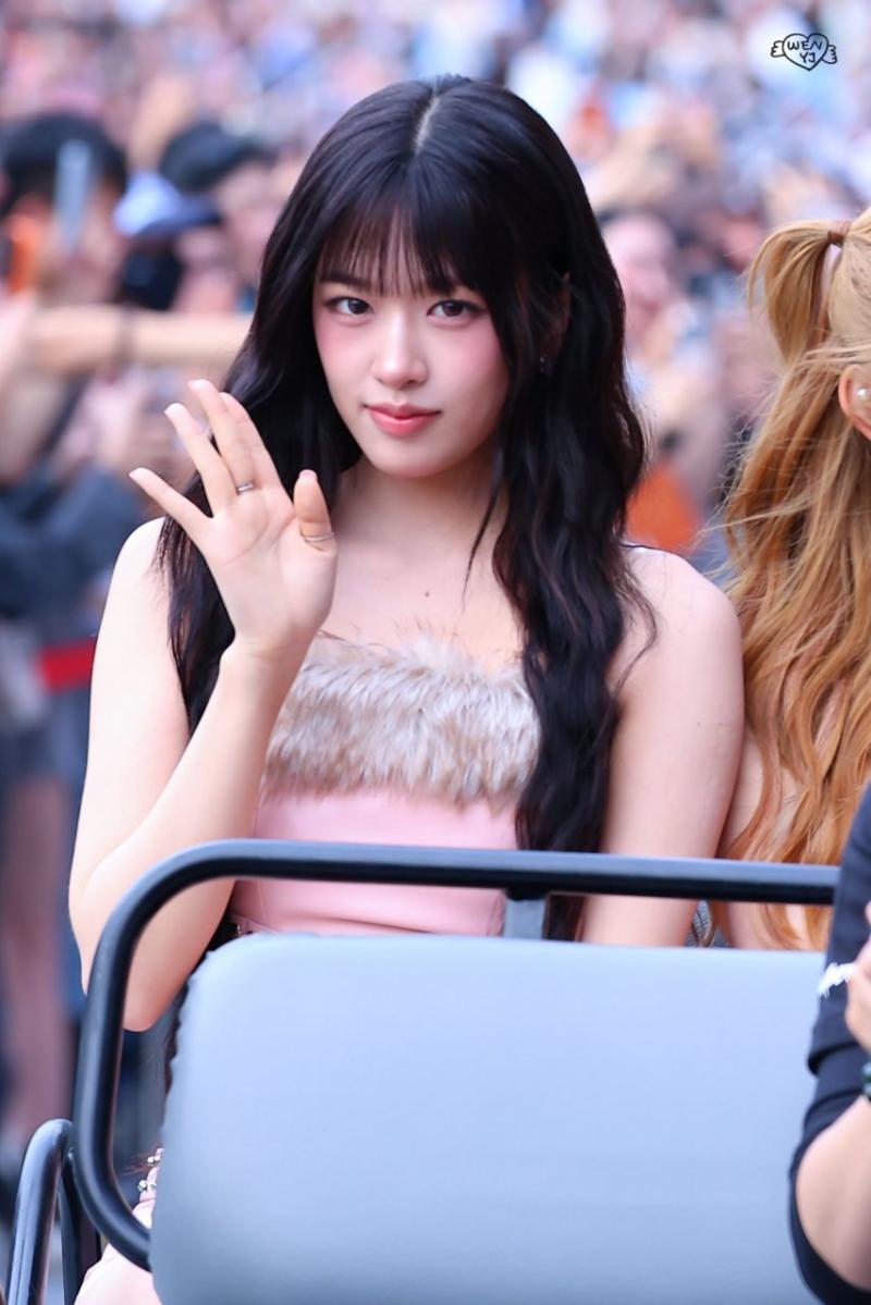 아이브 안유진